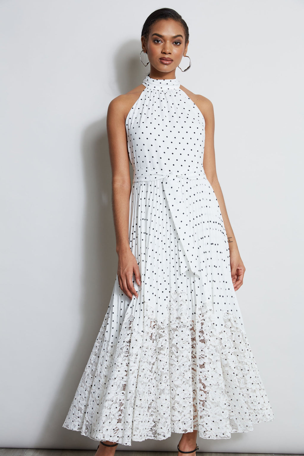 Tahari printed halter maxi dress hotsell