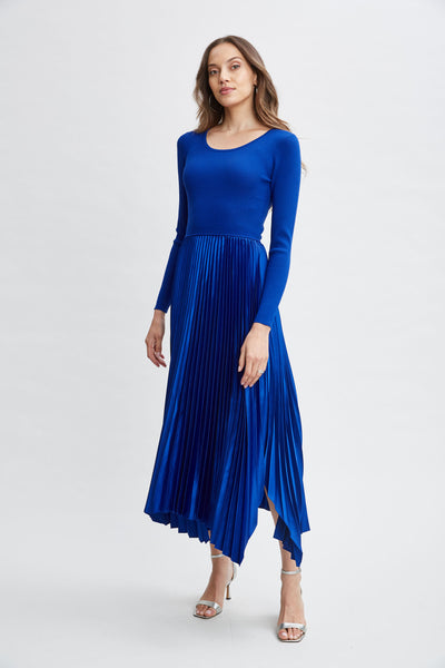 Long Sleeve Knit Pleated Dress Image 3