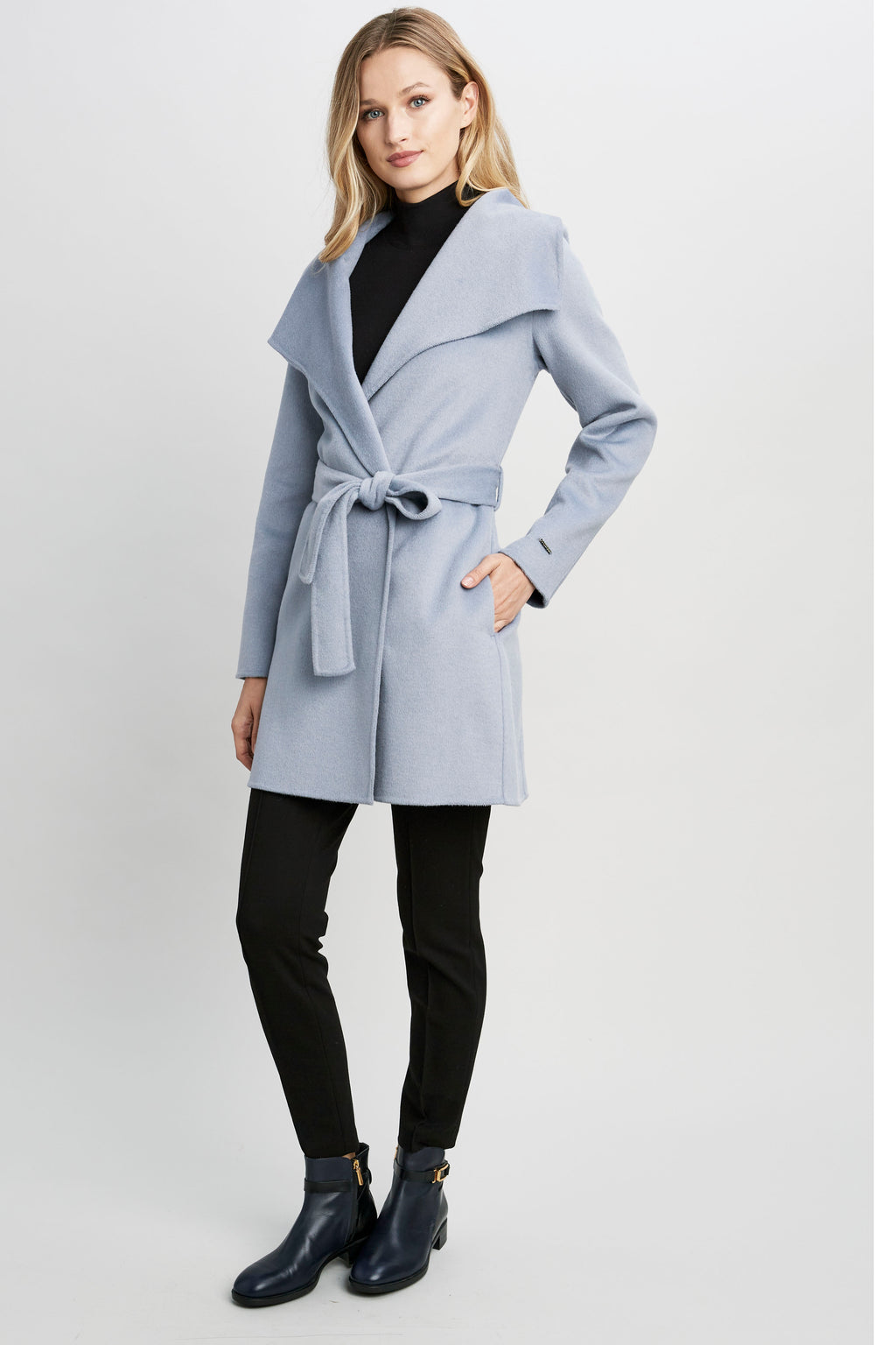 Tahari store blue coat