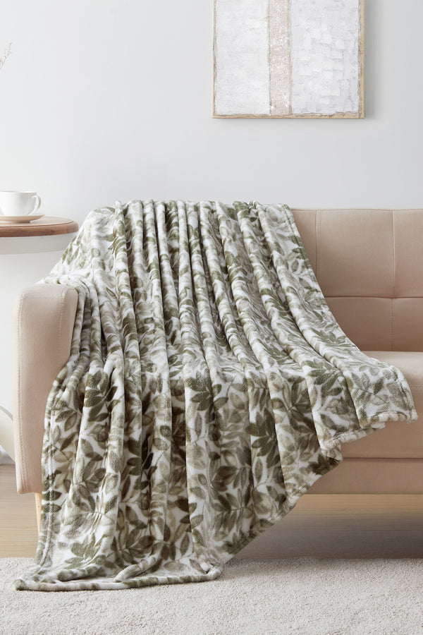 Tahari Printed Leaf Plush Throw
