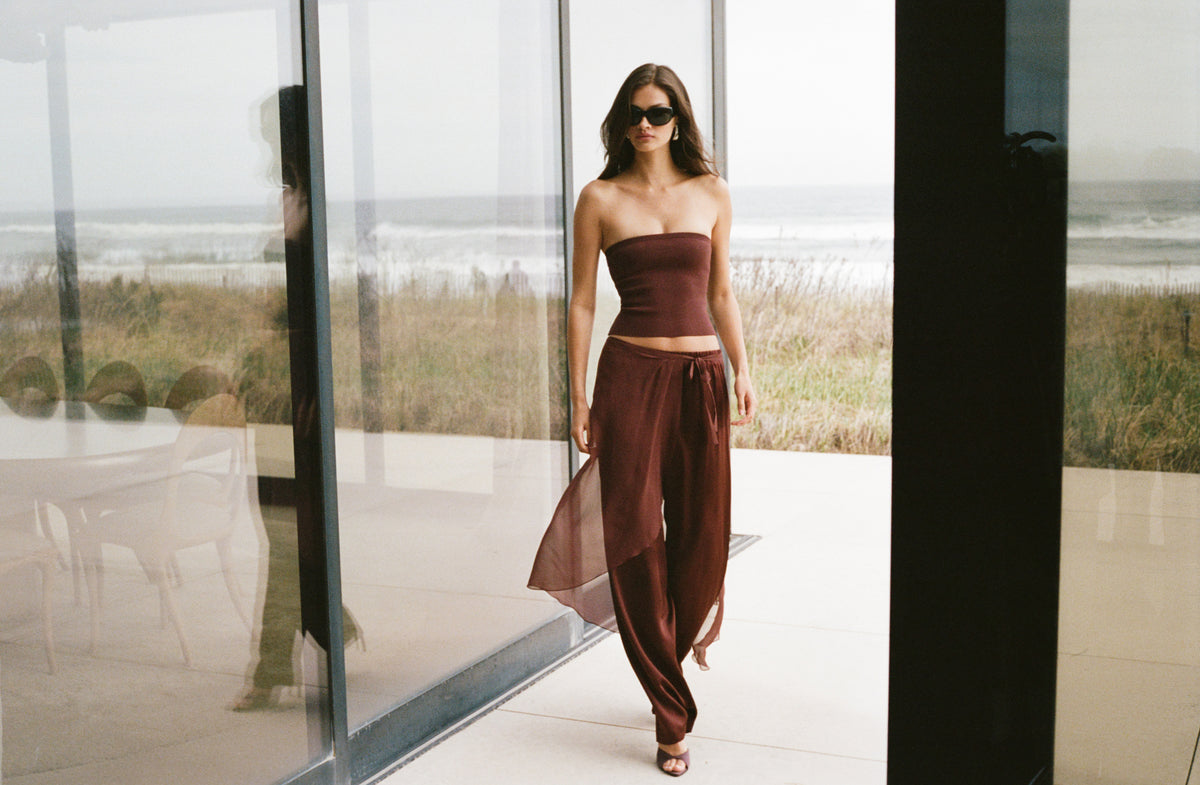 Elie Tahari - Photo 2