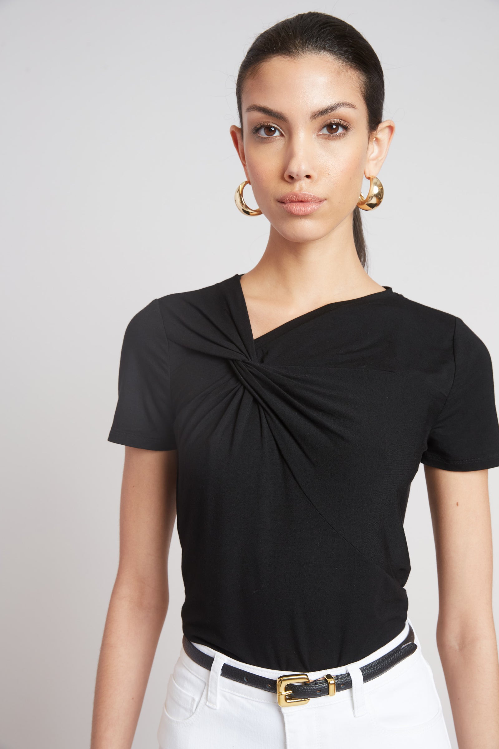 Asymmetric Knot T-Shirt – Elie Tahari