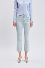 Micro Flare Cropped Jeans