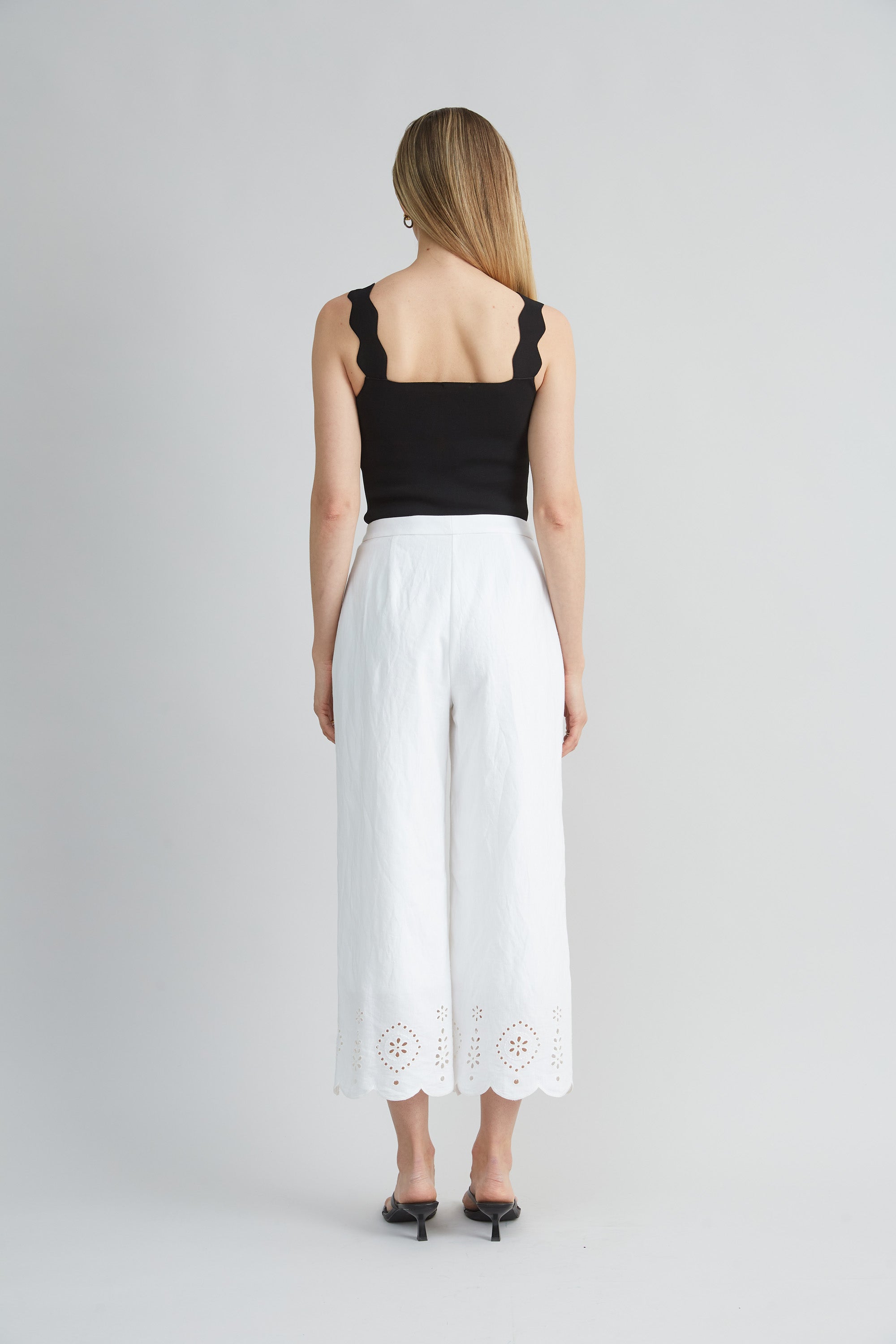 Linen Scallop Hem Pant