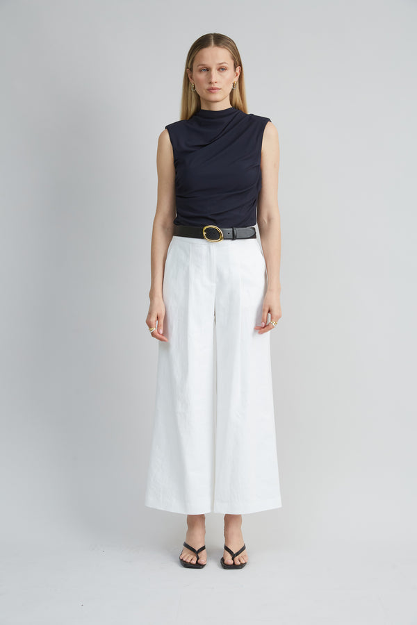 Pleated Linen Pant