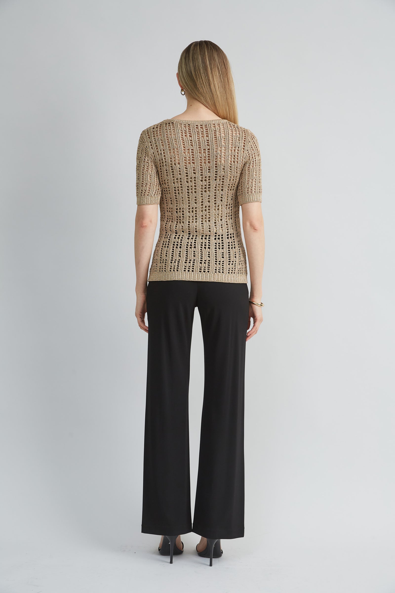 ニット+セーター Slanted-sleeve Long-tail Back Center-Sea Metallic Crochet Sweater – Elie Tahari