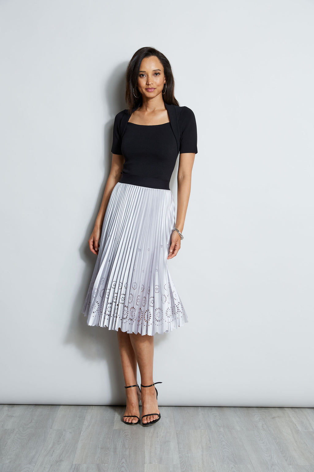 Glamorous white pleated midi skirt sale