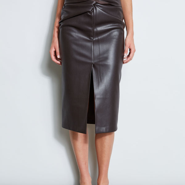 E903J103_MULTI_E907G513_CAMEL_