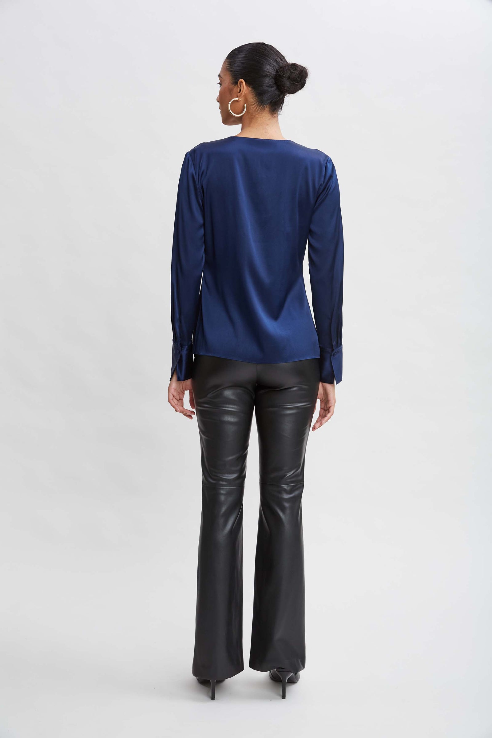 rielle riche リエルリシェSatin Shirts Silk Satin Contour Ruffle Shirt – Elie Tahari