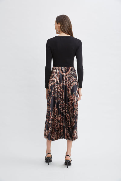 Paisley Pleated Midi Dress Image 6
