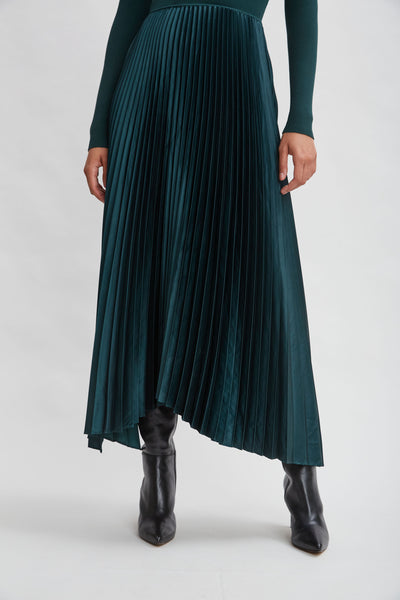 Long Sleeve Knit Pleated Dress Image 4