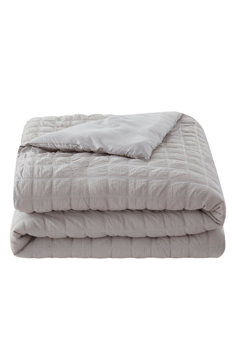 Tahari Quilted 3-Piece Comforter Set, Full/Queen