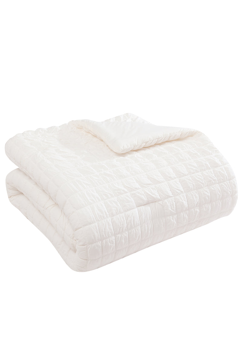 Tahari Seersucker Grid 3-Piece Cotton-Rich Comforter, King
