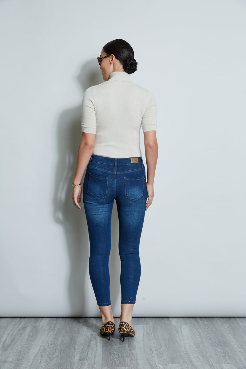 Tahari jeans outlet