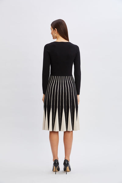 T-Tahari Color Block Sweater Dress Image 4