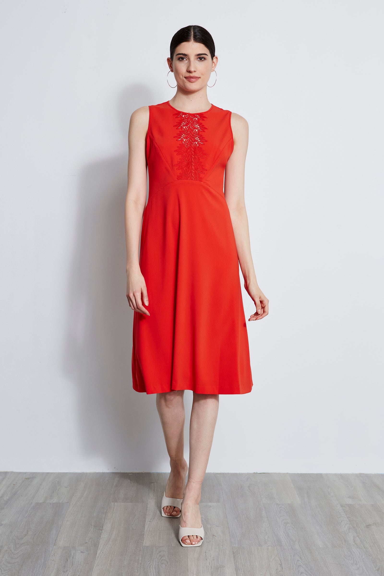 Lace Applique Midi Dress Elie Tahari Lace Applique Midi Dress Elie Tahari