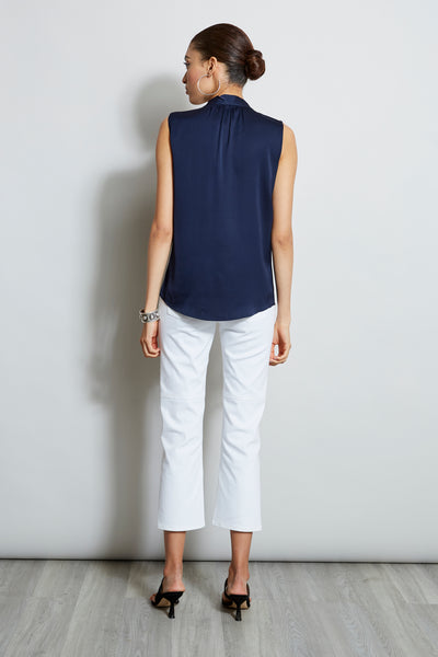 Judith Shirt Image 8